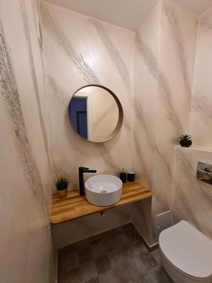 Apartament Central Iulia Сибиу Экстерьер фото